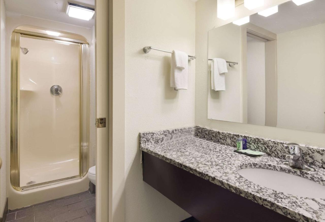 Sleep Inn Tanglewood Роанок Екстер'єр фото